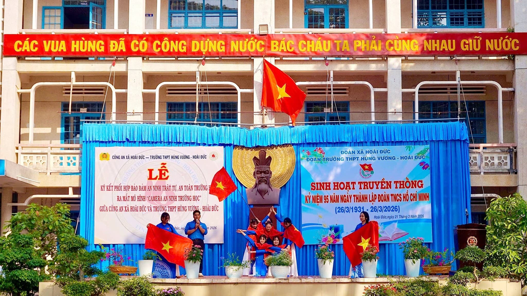 Chương Trình Sinh Hoạt Truyền Thống Chào Mừng 95 Năm Ngày Thành Lập Đoàn TNCS Hồ Chí Minh